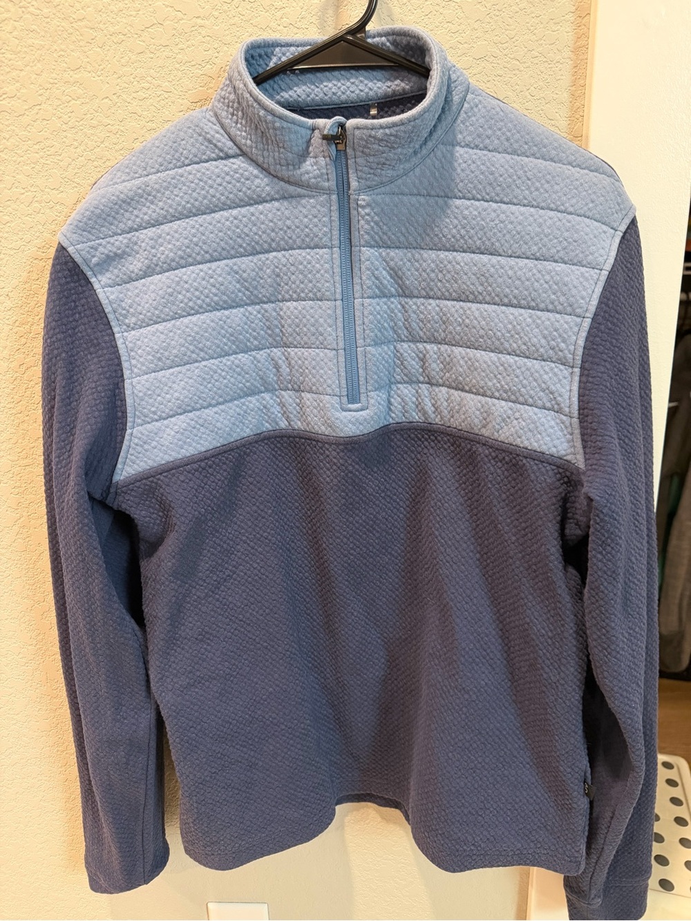 Men's Two-Tone Light Blue and Navy Half-Zip Pullover Sweater